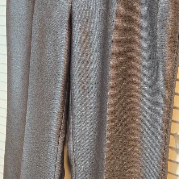 Calvin Klein Bootcut Shimmery Gray Stretch Chino Dress Pants Size 6 Pockets - Picture 3 of 8